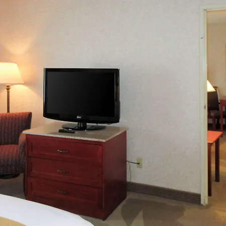 Quality Inn & Suites Downtown - University Area